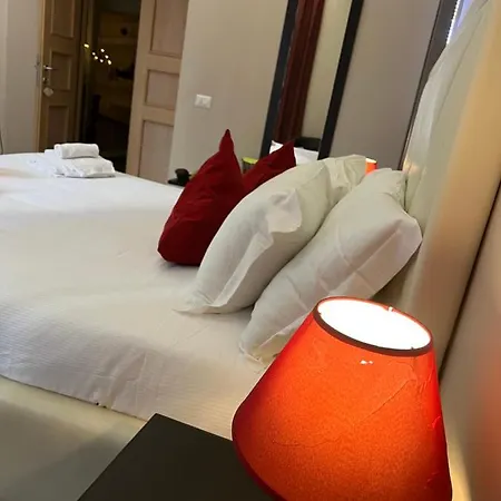 Casa de hóspedes Luxury Sistina Suites *